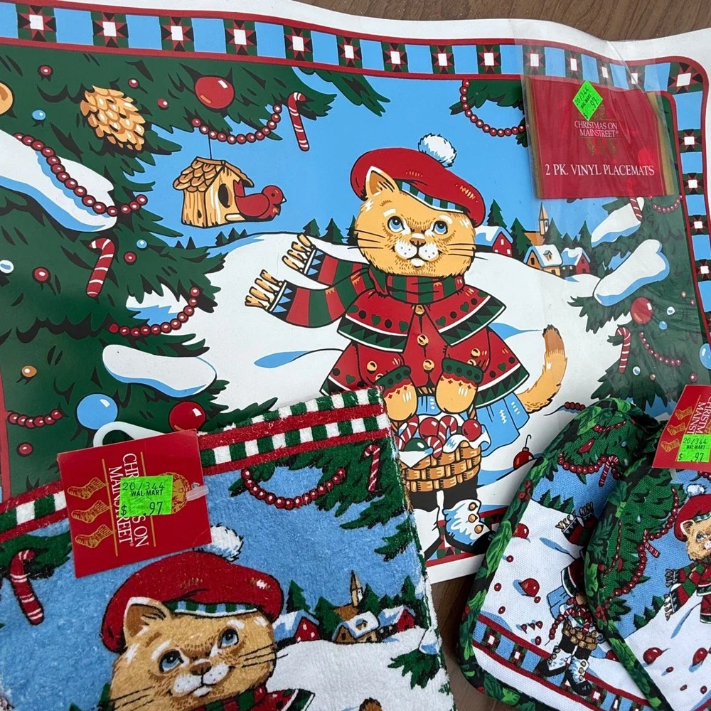 Vintage Christmas Kitchen Linens Set Holiday Cats Placemats Oven Mitts Old Stock